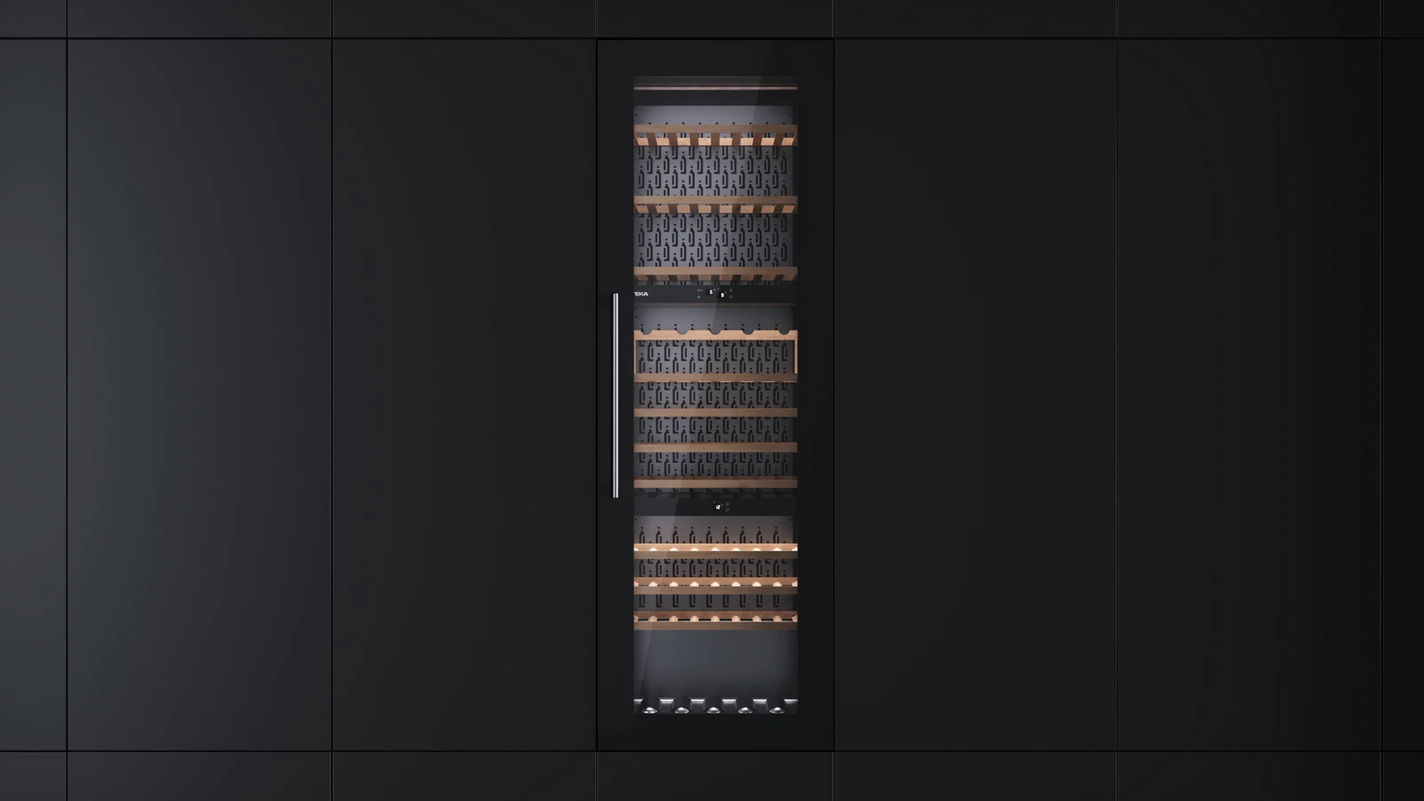Встраиваемый в колонну винный кулер c 3-мя независимыми зонами охлаждения RVI 30097 BLACK GLASS